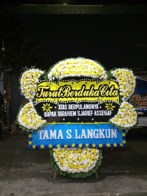 Papan Bunga Duka di Yuko