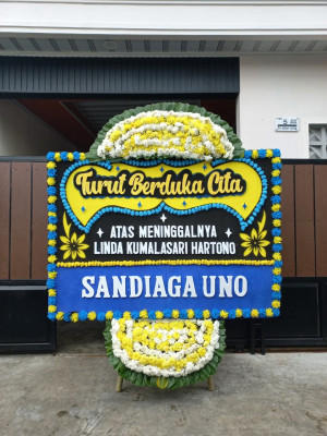 Papan Bunga Duka di Yuko